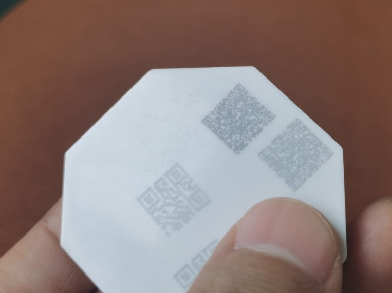 UV Laser Marking Machine. (7)